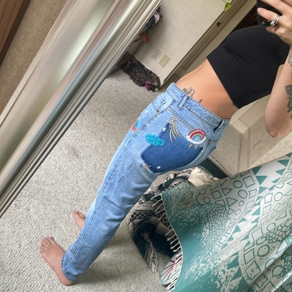 Forever 21 Boyfriend Jeans with Fun Embroidery - Picture 2 of 15